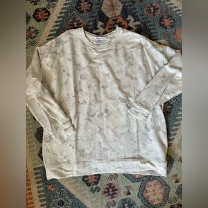 Athleta Sage Green Tie-Dye Crewneck Sweatshirt